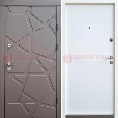 Серая входная дверь с филенчатой МДФ ДМ-216 в Краснодаре