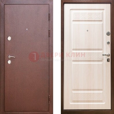 Коричневая металлическая дверь с порошковым напылением ДП-182 в Краснодаре