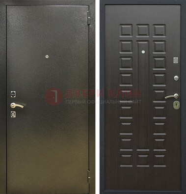 Темно-серая железная дверь с порошковым покрытием и МДФ Венге ДП-287 в Краснодаре