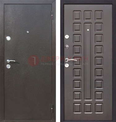 Коричневая железная дверь с порошковым окрасом ДП-63 в Краснодаре