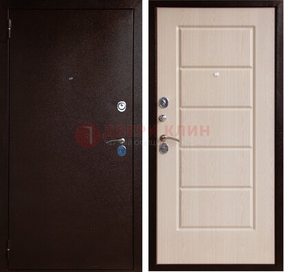 Коричневая металлическая дверь с порошковым окрасом ДП-92 в Краснодаре