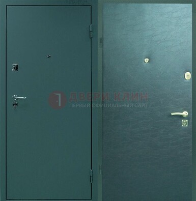 Зеленая стальная дверь с порошковым покрытием ДП-93 в Краснодаре