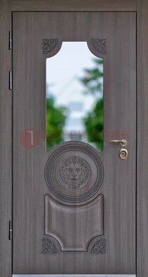 Темная железная дверь со стеклом и узором ДС-18 в Краснодаре