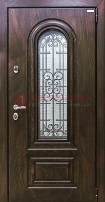 Темная филенчатая железная дверь со стеклом и ковкой ДСК-102 в Краснодаре