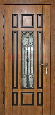 Двухцветная железная дверь Винорит со стеклом и ковкой ДСК-264 в Краснодаре