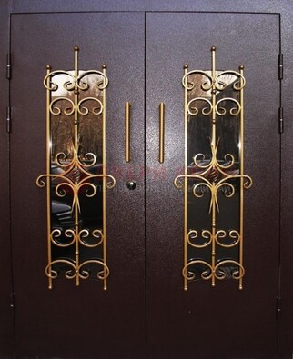 Металлическая дверь с ковкой и остеклением ДСК-49 в Краснодаре